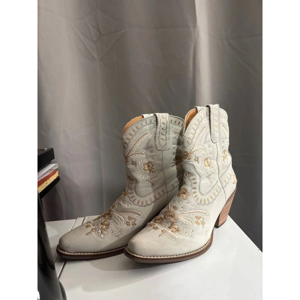 DINGO women’s Primrose Western Booties snip toe - Picture 4 of 8
